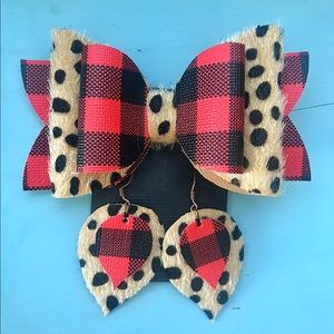 Bow & earrings